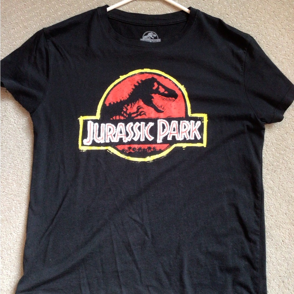Women’s graphic T-shirt